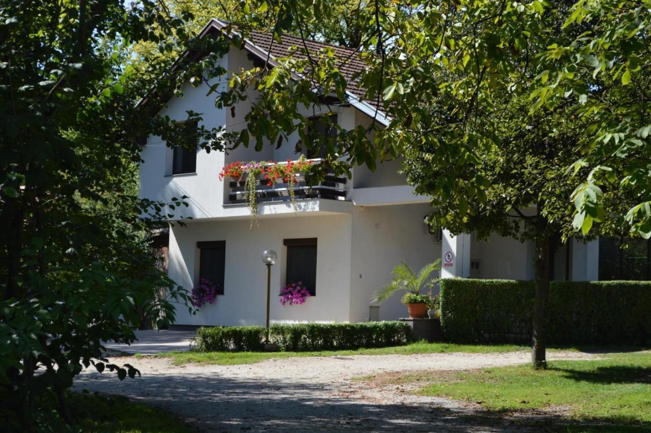 Villa My Island Bihać Eksteriør bilde